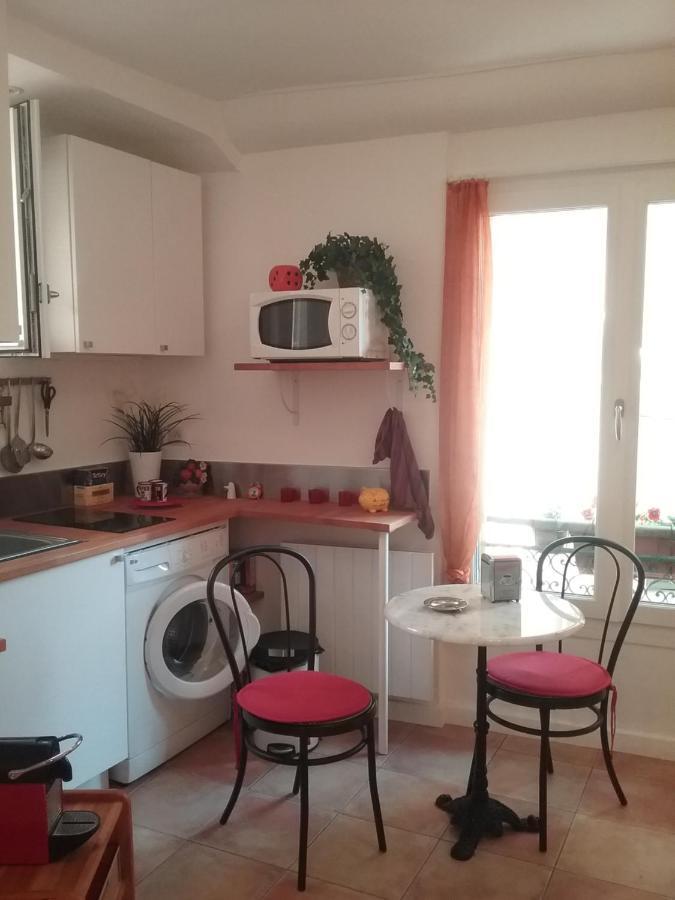 Studio A 2 Pas Du Palais Канни Номер фото