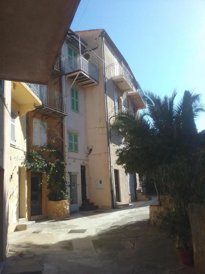 Studio A 2 Pas Du Palais Канни Номер фото